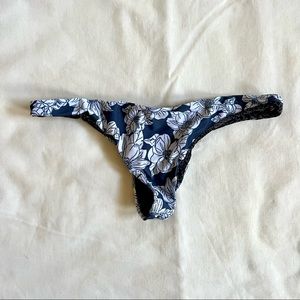 Acacia Swimwear Axel Bottom (M) Blue Magnolia